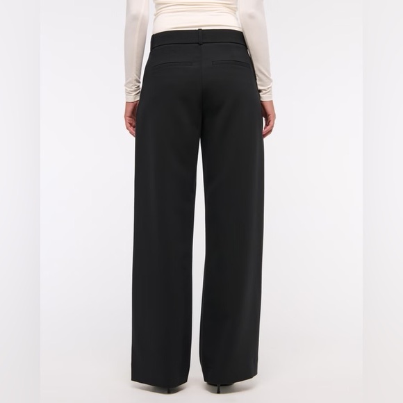 Abercrombie & Fitch Sloane Low Rise Tailored Wide Leg Pant - Picture 2 of 5